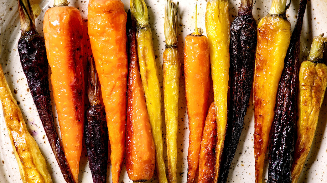 גזרים צבעוניים צלויים