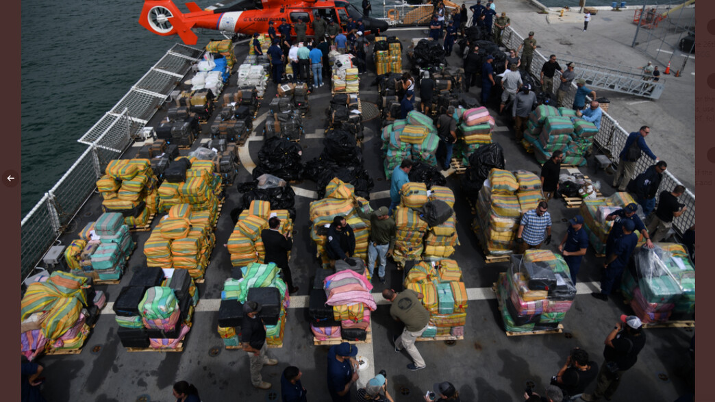 תפיסת קנאביס וקוקאין של משמר החופים תפיסת קנאביס וקוקאין של משמר החופים