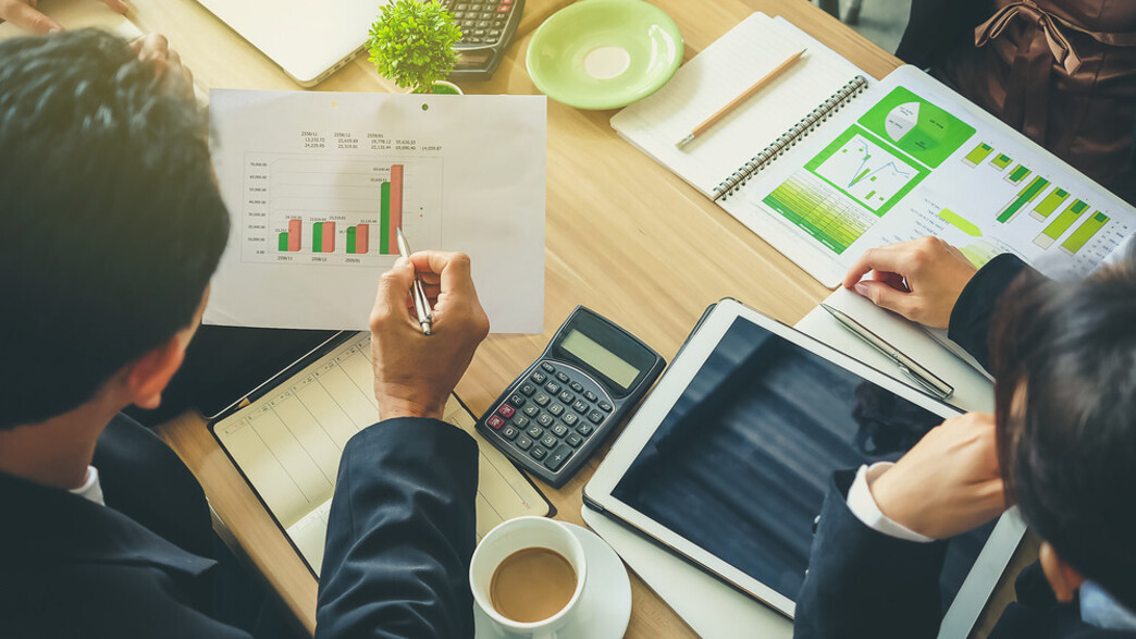 ארגונים מנסים ליישם אסטרגטיית קיימות ארגונים מנסים ליישם אסטרגטיית קיימות