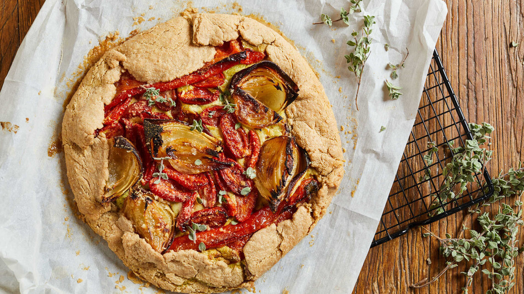 טארט פסטו וירקות צלויים פתוח טארט פסטו וירקות צלויים פתוח