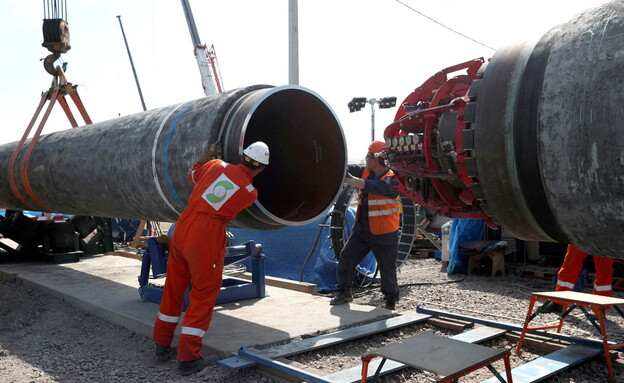 הקמת צינור הגז נורד סטרים 2 ברוסיה (צילום: רויטרס)