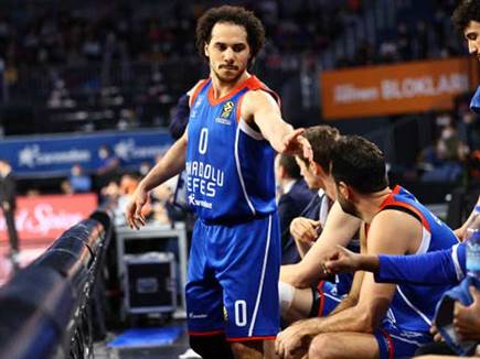 הוביל את החבורה הטורקית לערב מדהים. לארקין (GETTY)