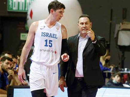 לא הצליח לתרום כמו תמיד. כהן (אלן שיבר)