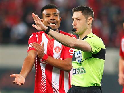 שלף מספר כרטיסים הערב. פוקסמן (אלן שיבר)