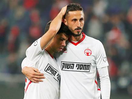 הכדור ברגליים של חיפה (אלן שיבר)