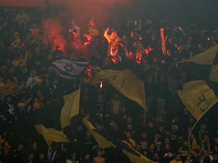 מחפשים נקודות גורליות בקרב התחתית (צילום: אלן שיבר)