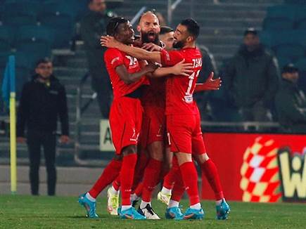 ממצב נייח מושלם (צילום: אלן שיבר)