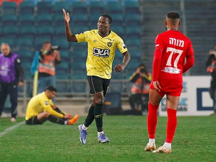 שהרים את בית"ר על גלי ההתלהבות (צילום: אלן שיבר)