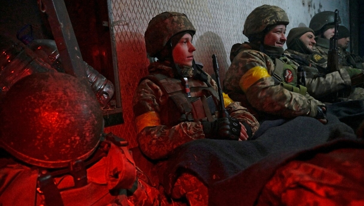 חיילים אוקראינים (צילום: רויטרס)
