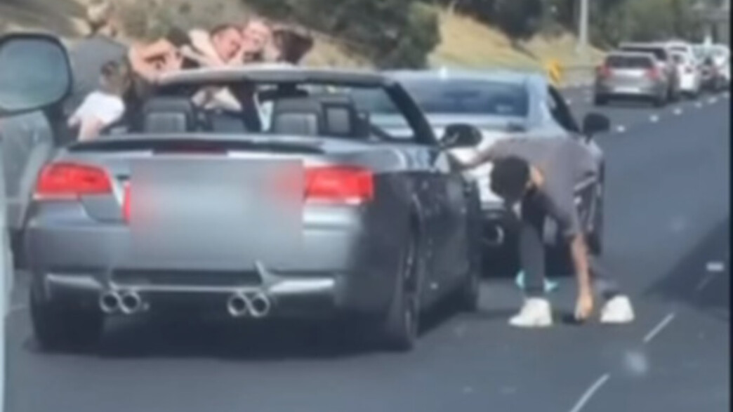 קטטה בכביש מהיר באוסטרליה