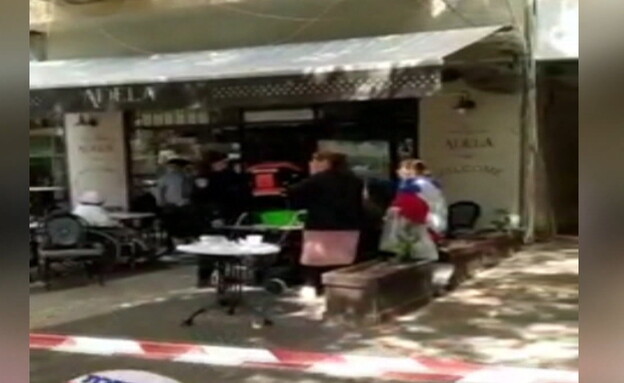 ירי בבית קפה "אדלה" בכפ"ס (צילום: סוי תקשורת)