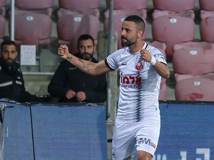 גל אראל העלה את האורחת ליתרון (צילום: דני מרון)