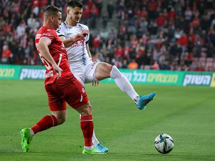 מהפך בטרנר בהפסקה (צילום: דני מרון)