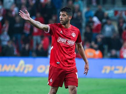 דור מיכה קיבל דקות והראה כדורגל טוב מאוד (צילום: דני מרון)