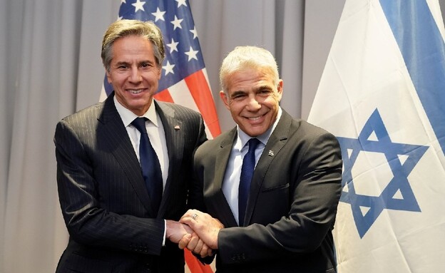 שר החוץ לפיד עם שר החוץ האמריקני (צילום: Edits palens)