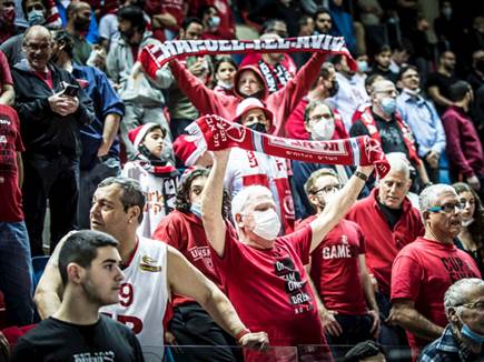 אוהדי הפועל. נהנו משואו-טיים (עודד קרני, מנהלת הליגה)