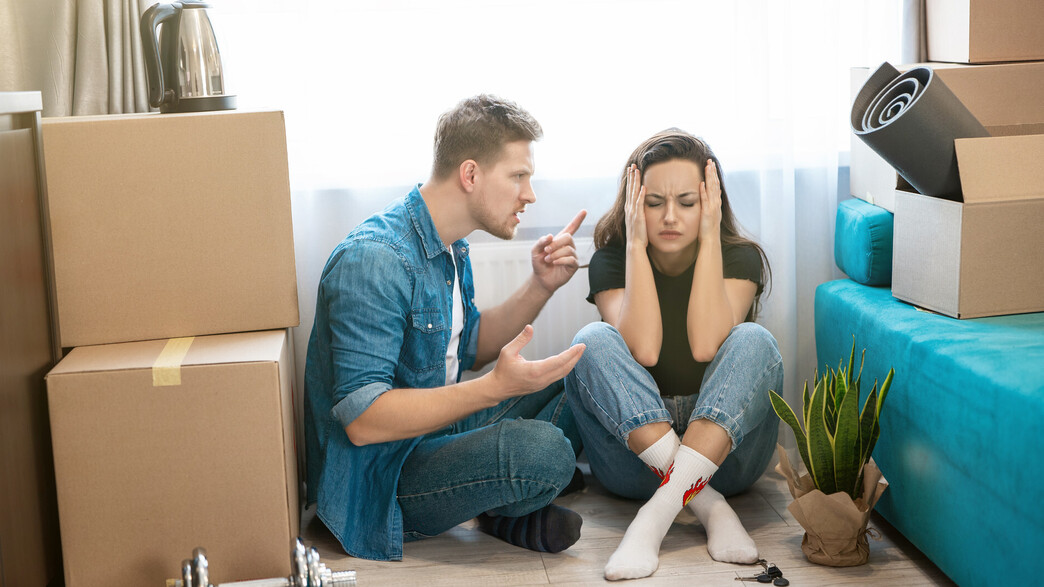 זוג רב, גירושים, דירה, מעבר דירה, ארגזים זוג רב, גירושים, דירה, מעבר דירה, ארגזים