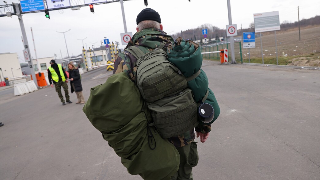 מה הסיפור של המתנדבים לצבא אוקראינה? (צילום: Sean Gallup, GettyImages)