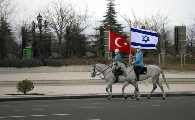הרצוג וארדואן נפגשים בטורקיה (צילום: חיים צח, לע"מ)