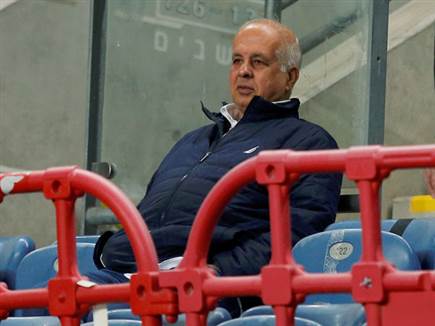 התאכזב מהיכולת. לוזון (אלן שיבר)