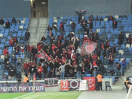 צפו בניצחון (ברני ארדוב)