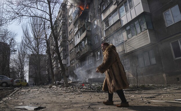 מלחמת רוסיה-אוקראינה, מאריופול (צילום: Evgeniy Maloletka, AP)
