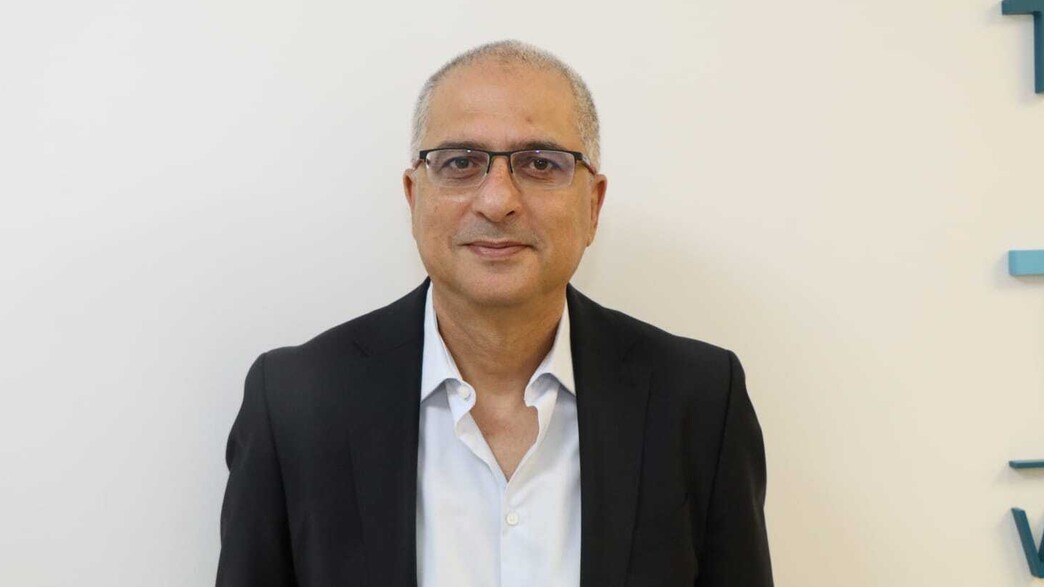 יהודה סבג, סמנכ"ל כספים ומשנה למנכ"ל, D&B