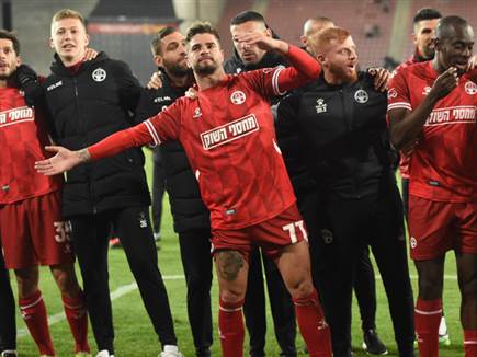 והפועל ב"ש חגגה ניצחון גדול (ברני ארדוב)