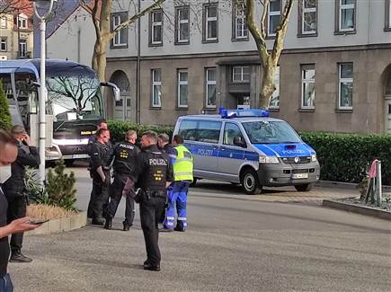 הליווי המשטרתי לו זכתה הנבחרת