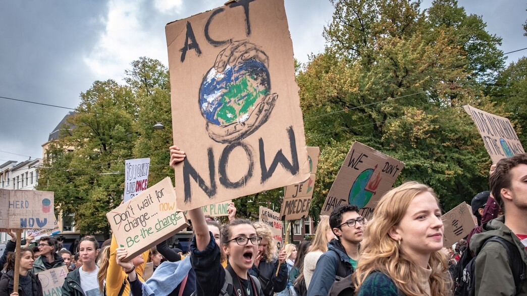 הפגנה על מאבק במשבר האקלים הפגנה על מאבק במשבר האקלים