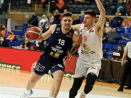 התמודדות הפכפכה בראשון לציון (אלן שיבר)