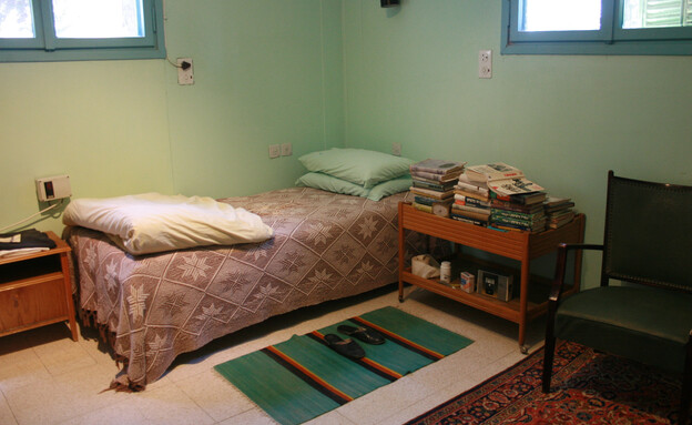 חדר השינה של דוד בן-גוריון בביתו בשדה בוקר (צילום: רבקה זפרט, פלאש 90)