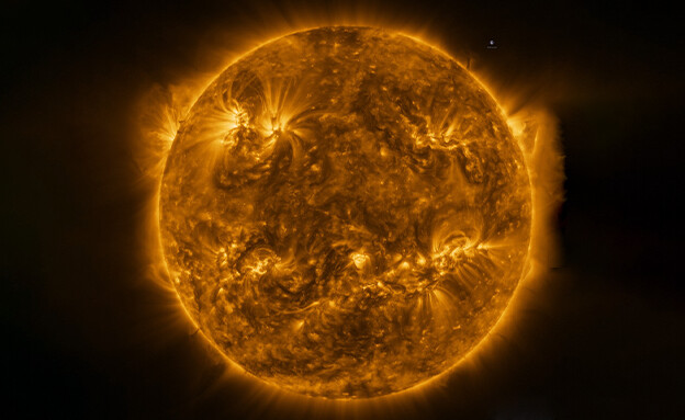 השמש ממרחק 75 מיליון ק