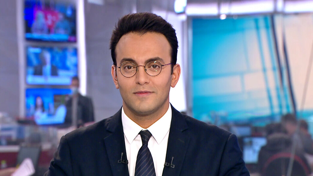 שלוש - רקע אולפן כחול - HD, WOW, ז'אנר, כרטיס אשראי, מובייל