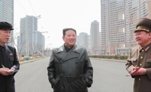 קים ג'ונג-און (צילום: NK News, twitter)
