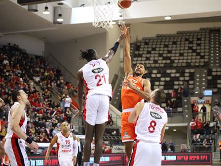 שליטה חיפאית מוחלטת ברוממה (עמית סמיקט, עירוני נס ציונה)