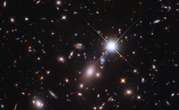 אירנדל - הכוכב המרוחק ביותר שזוהה (צילום: NASA, ESA, Welch, Coe & Pagan, נאס