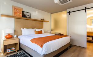 DrWilkinsons חדר שינה  (צילום: Courtesy of Design Hotels)