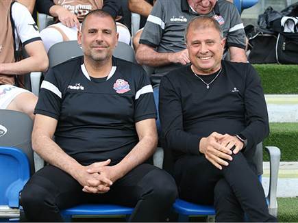 אמנם הוא רחוק מהקו, אבל הקבוצה שלו לא מצליחה לנצח. לוי (אודי ציטיאט)