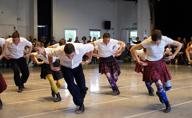 אירועי פסח 2022 - להקת מחול בת שבע אירועי פסח 2022 - להקת מחול בת שבע