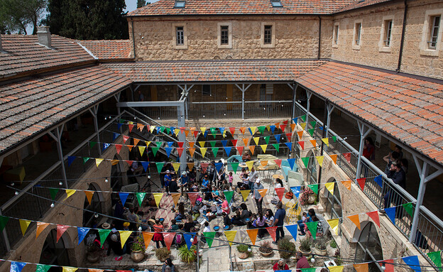 אירועי פסח 2022 - פסטיבל PLAY בית הנסן אירועי פסח 2022 - פסטיבל PLAY בית הנסן