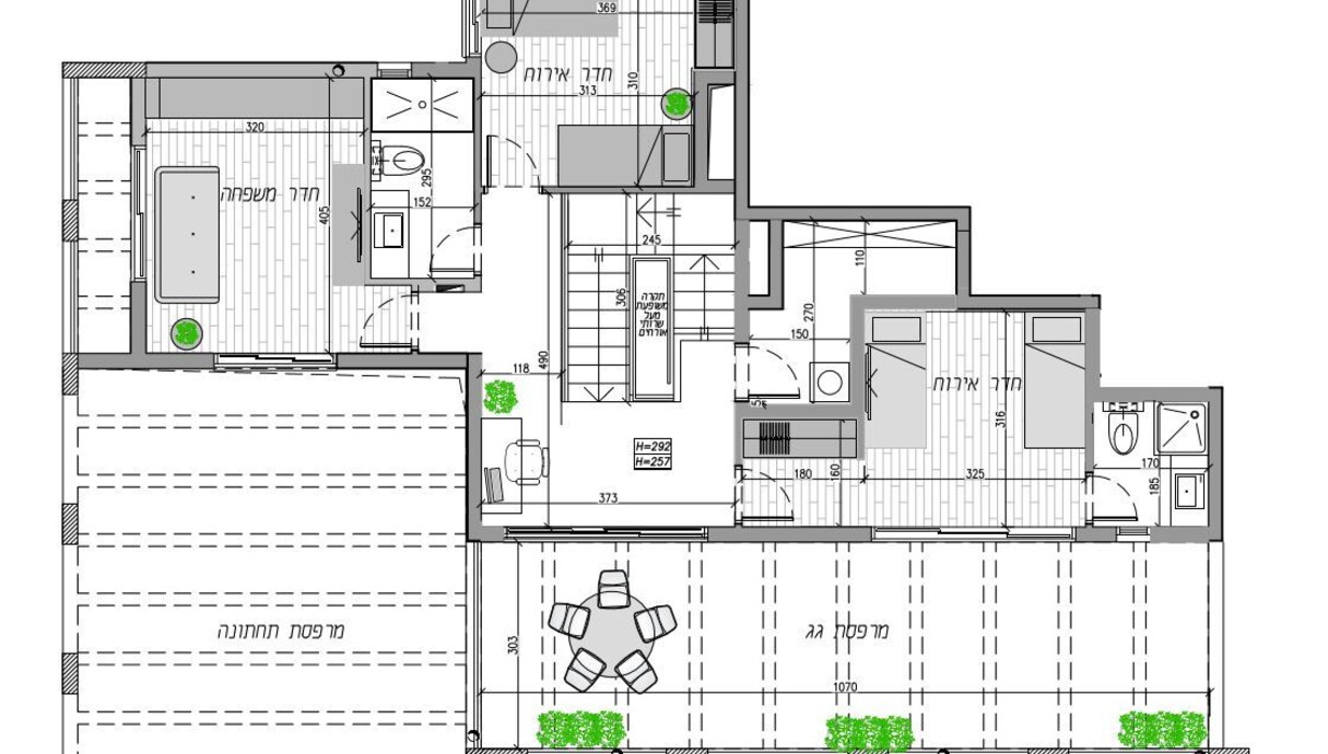 דירה בפתח תקווה, עיצוב אבנר כץ ודבי יודיץ, תוכנית הקומה העליונה