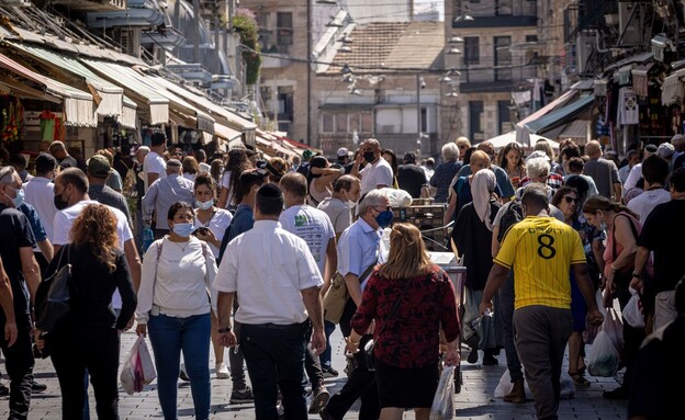 שוק מחנה יהודה, קורונה (צילום: יונתן סינדל, פלאש/90 )