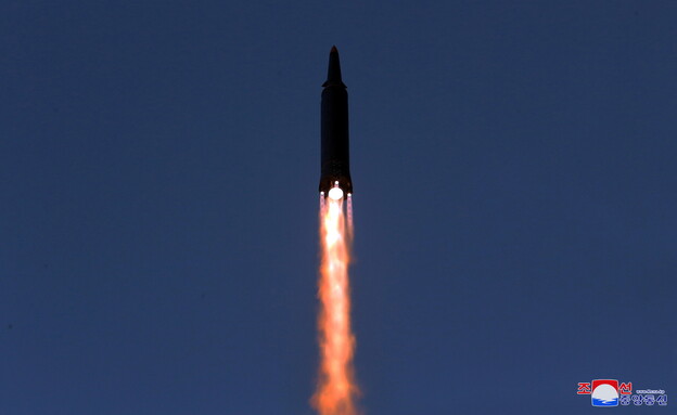 שיגור טיל היפרסוני, קוריאה הצפונית (צילום: reuters)