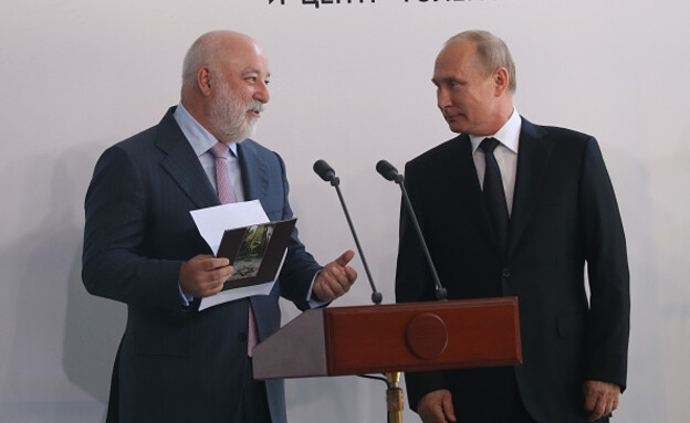 נשיא רוסיה ולדימיר פוטין והאוליגרך ויקטור וקסלברג