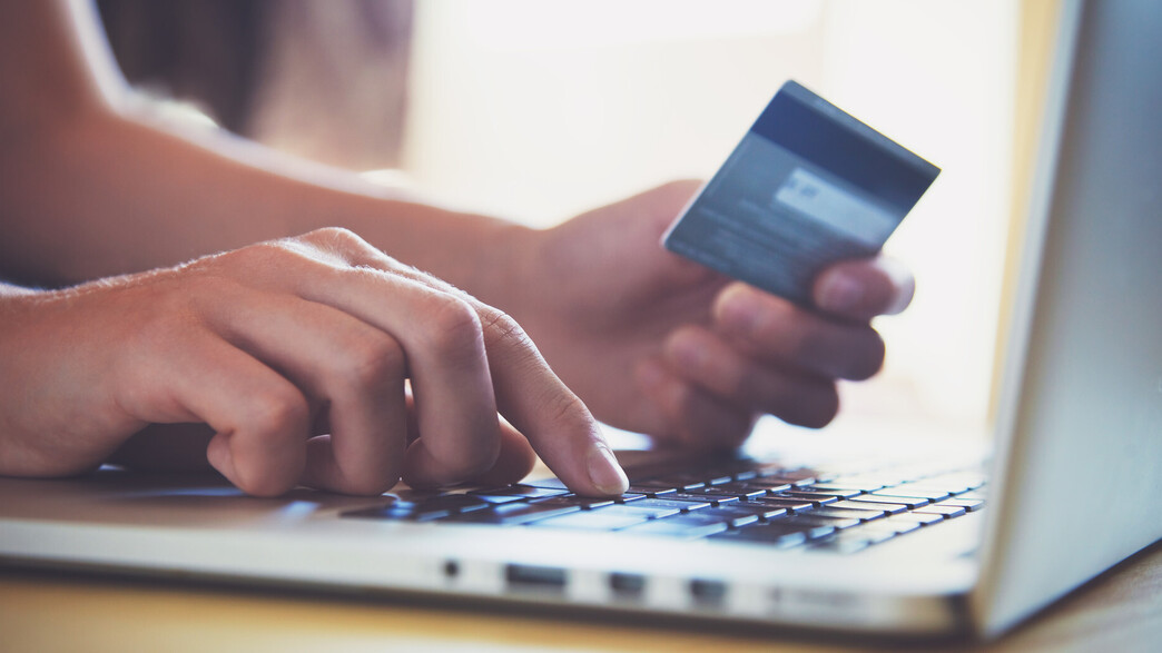 כך תזהו ביקורות מזויפות לפני שאתם קונים אונליין