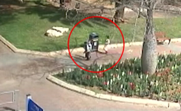שלושה ילדים ברחו מהגן והלכו לבד הביתה (צילום: מתוך "חדשות הבוקר" , קשת12)