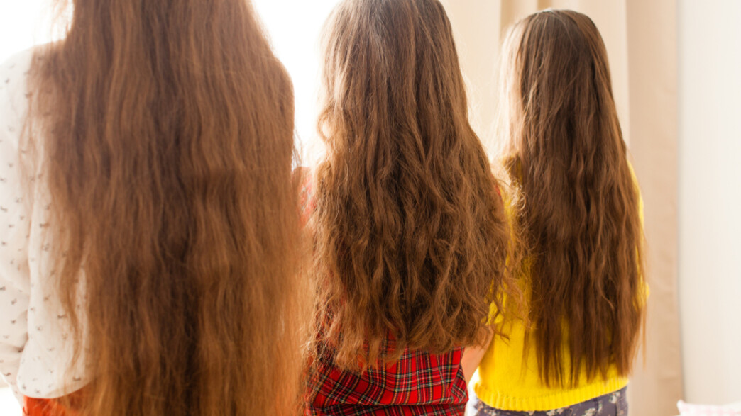 ילדות עם שיער ארוך (אילוסטרציה: By Dafna A.meron, shutterstock)