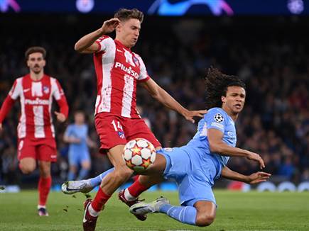 המחצית הראשונה היתה מאתגרת מאוד לצפייה (GETTY)