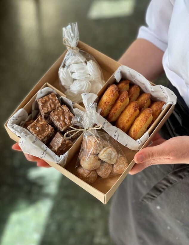 קופסת עוגיות, דלאל (צילום: קיס אנד טל קריאייטיב,  יח"צ)